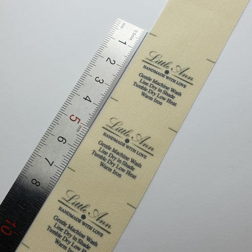 Unbleached polyester/cotton / 32mm / SHORT - Up to 44mm length per label (max 22mm folded height)